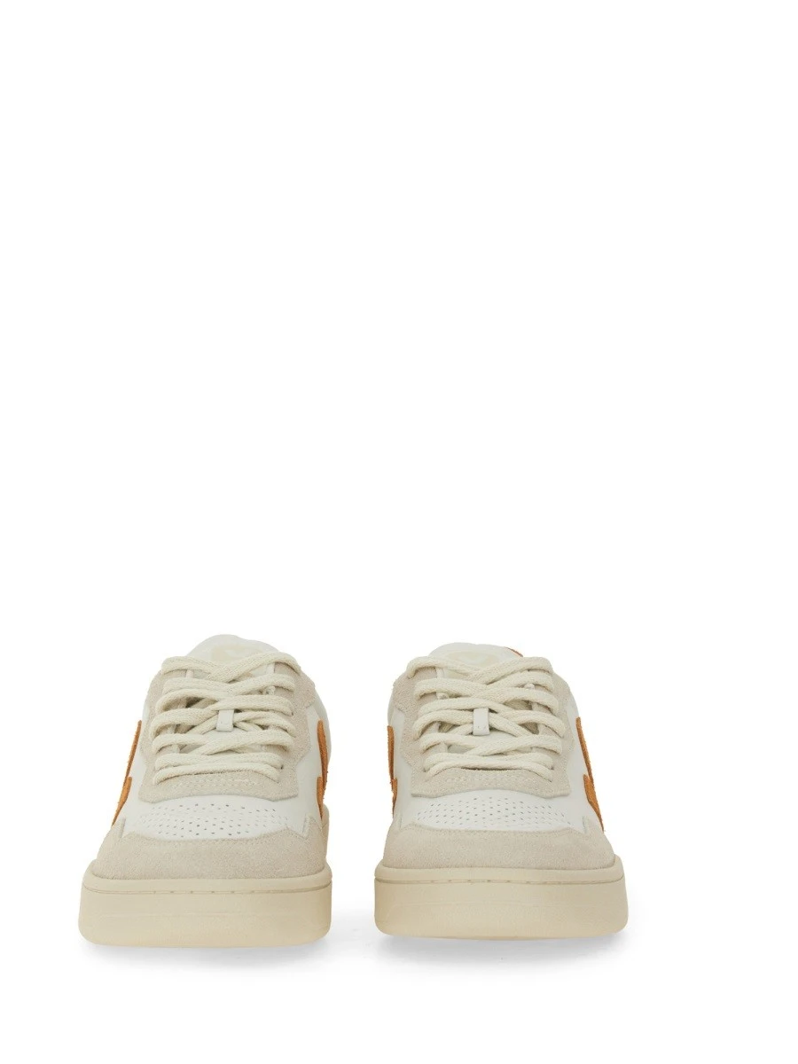 SNEAKER V-90.webp