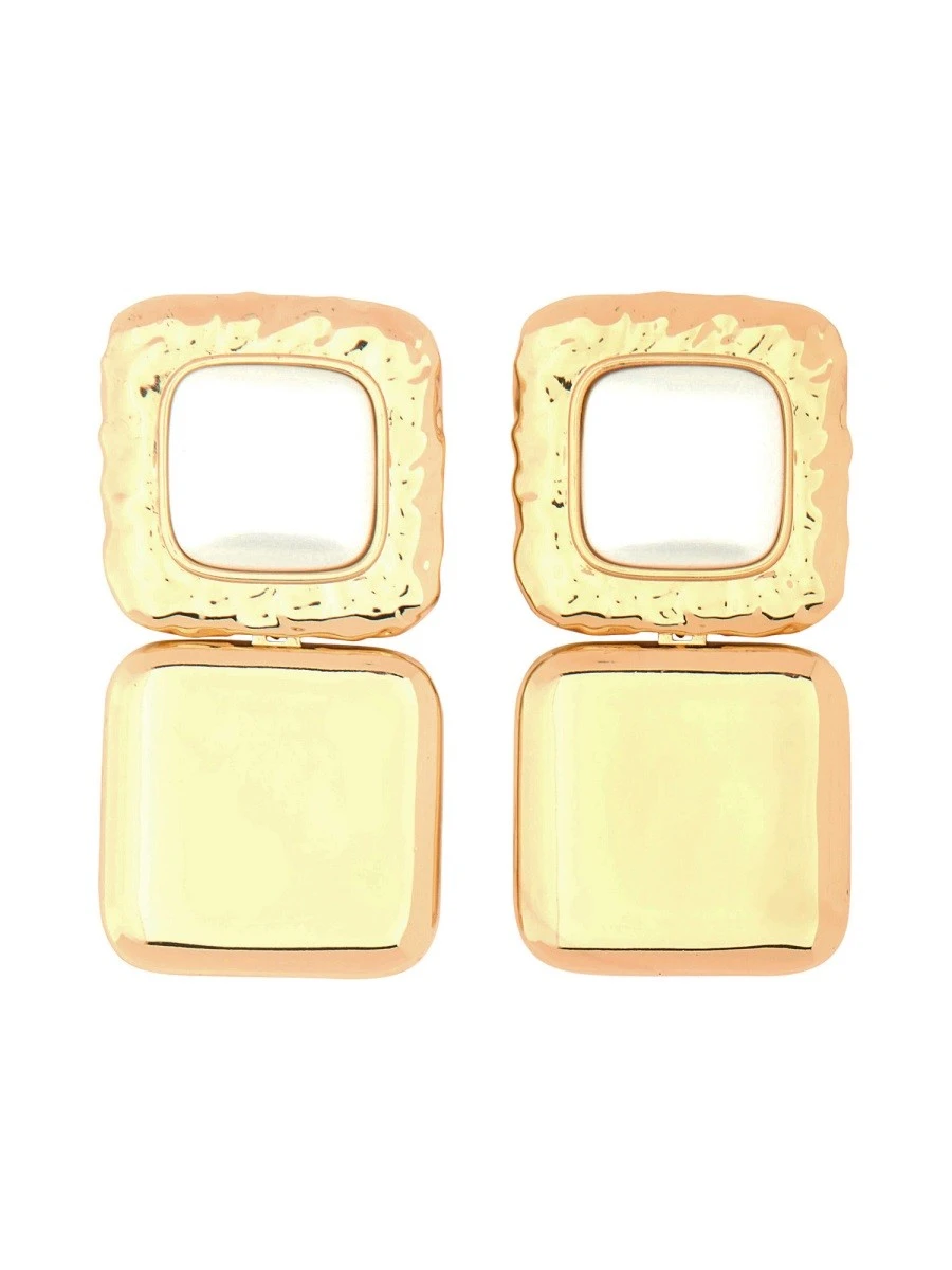 EARRINGS WITH PEARLS.webp