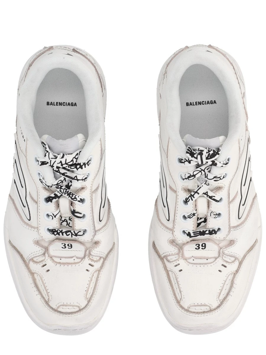 "HAMPTONS" SNEAKER.webp