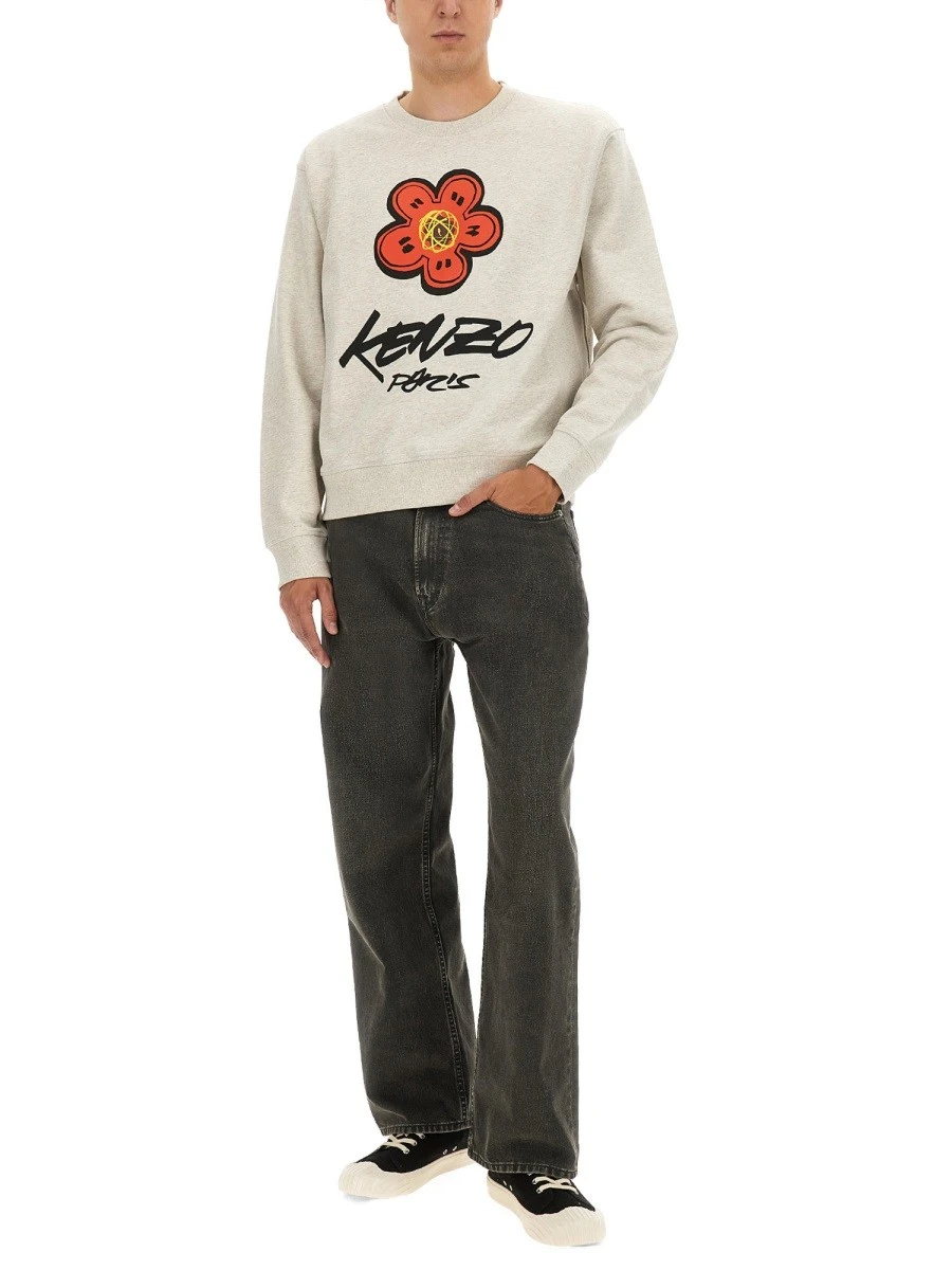 CLASSIC SWEATSHIRT..webp