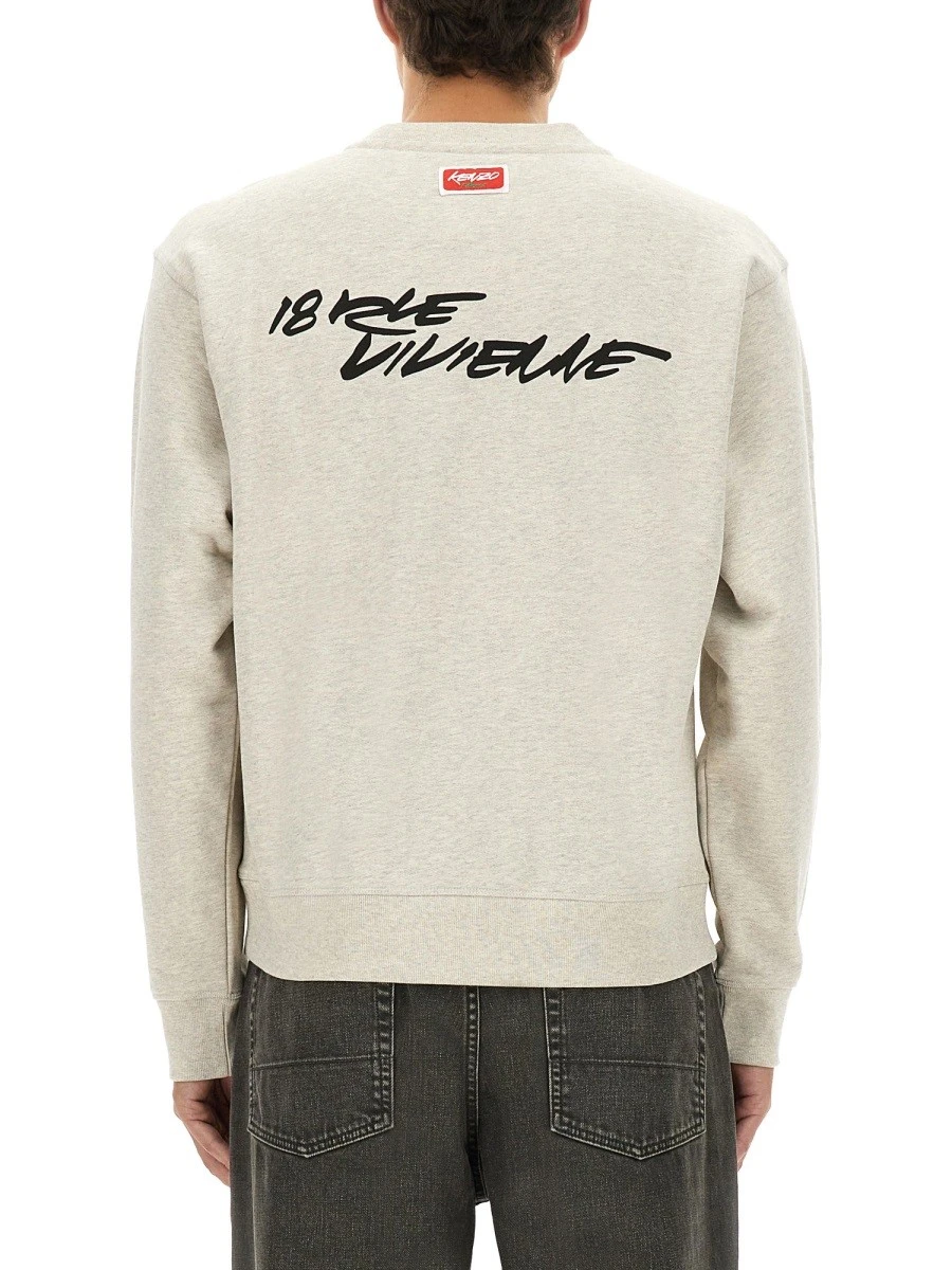 CLASSIC SWEATSHIRT..webp