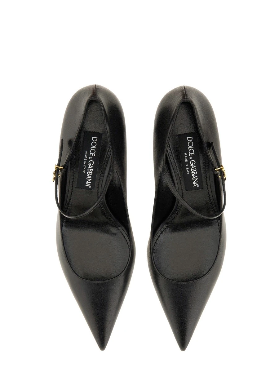 LEATHER PUMPS.webp