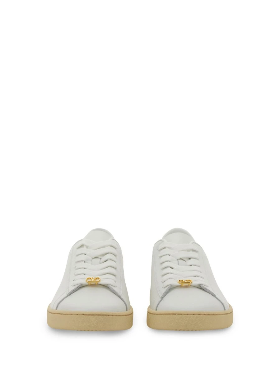 LEATHER SNEAKER.webp