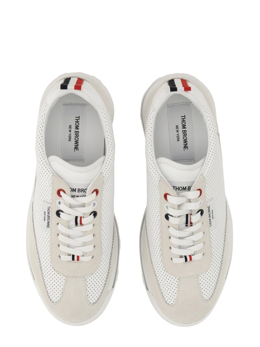 TECH RUNNER SNEAKER.webp