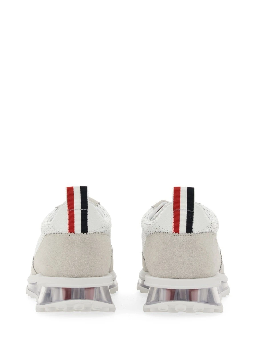 TECH RUNNER SNEAKER.webp