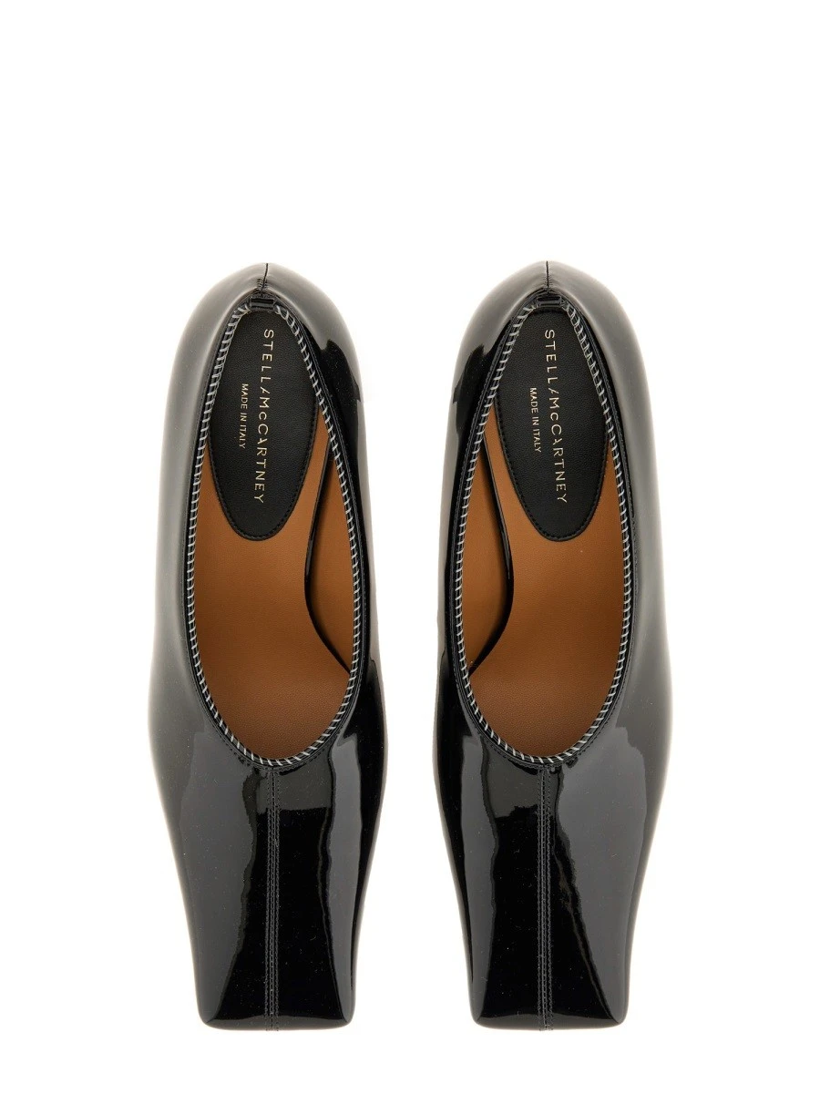 SQUARE TOE SHOE.webp