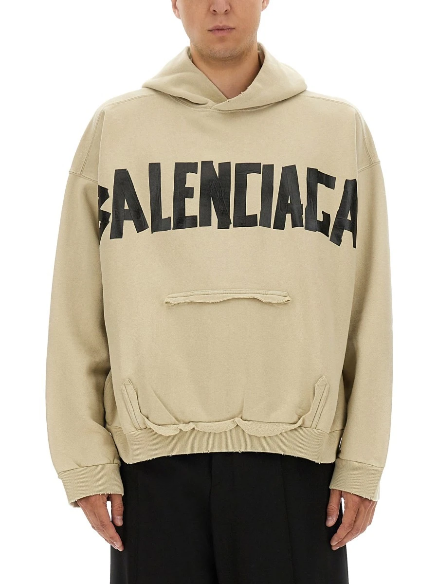 "TAPE TYPE" SWEATSHIRT.webp