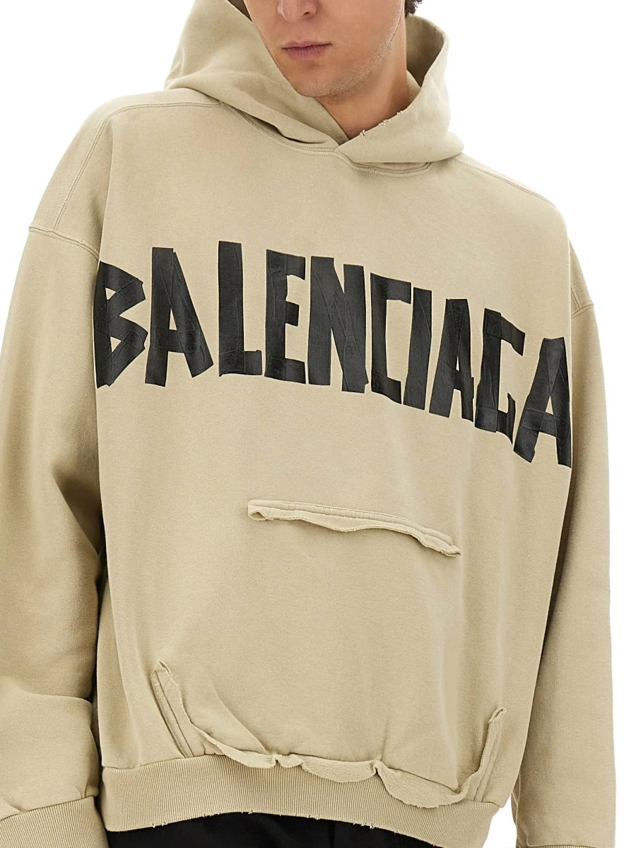 "TAPE TYPE" SWEATSHIRT.webp