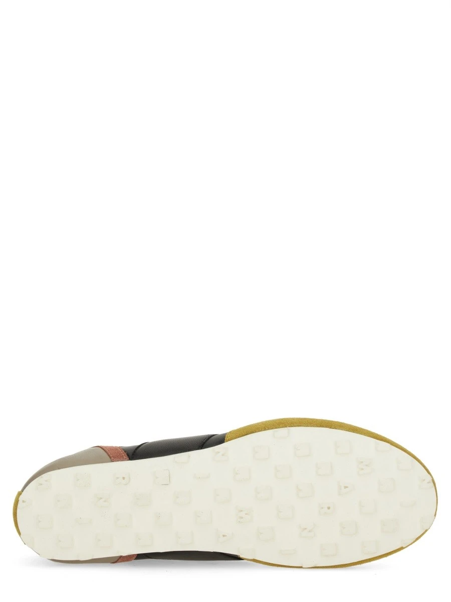 LEATHER SNEAKER.webp