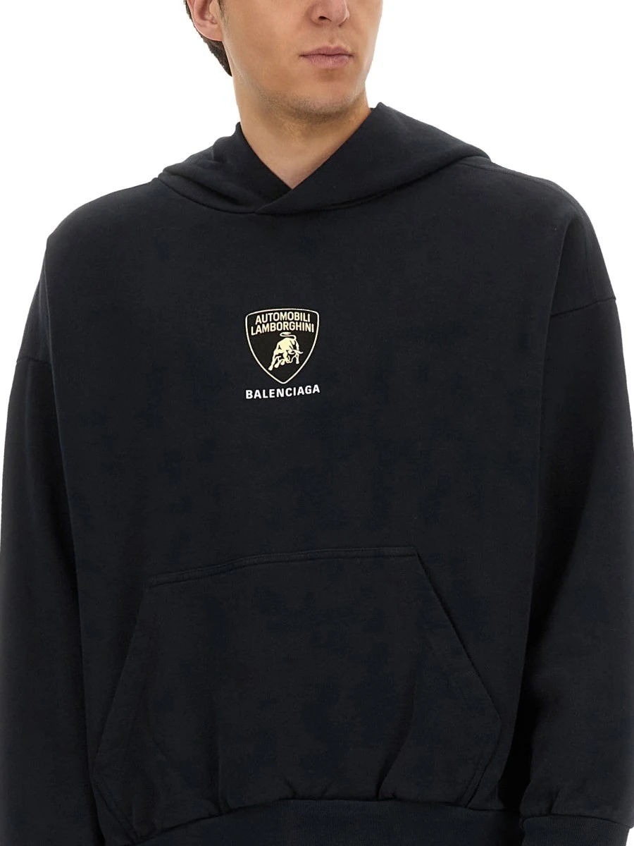 HOODIE.webp
