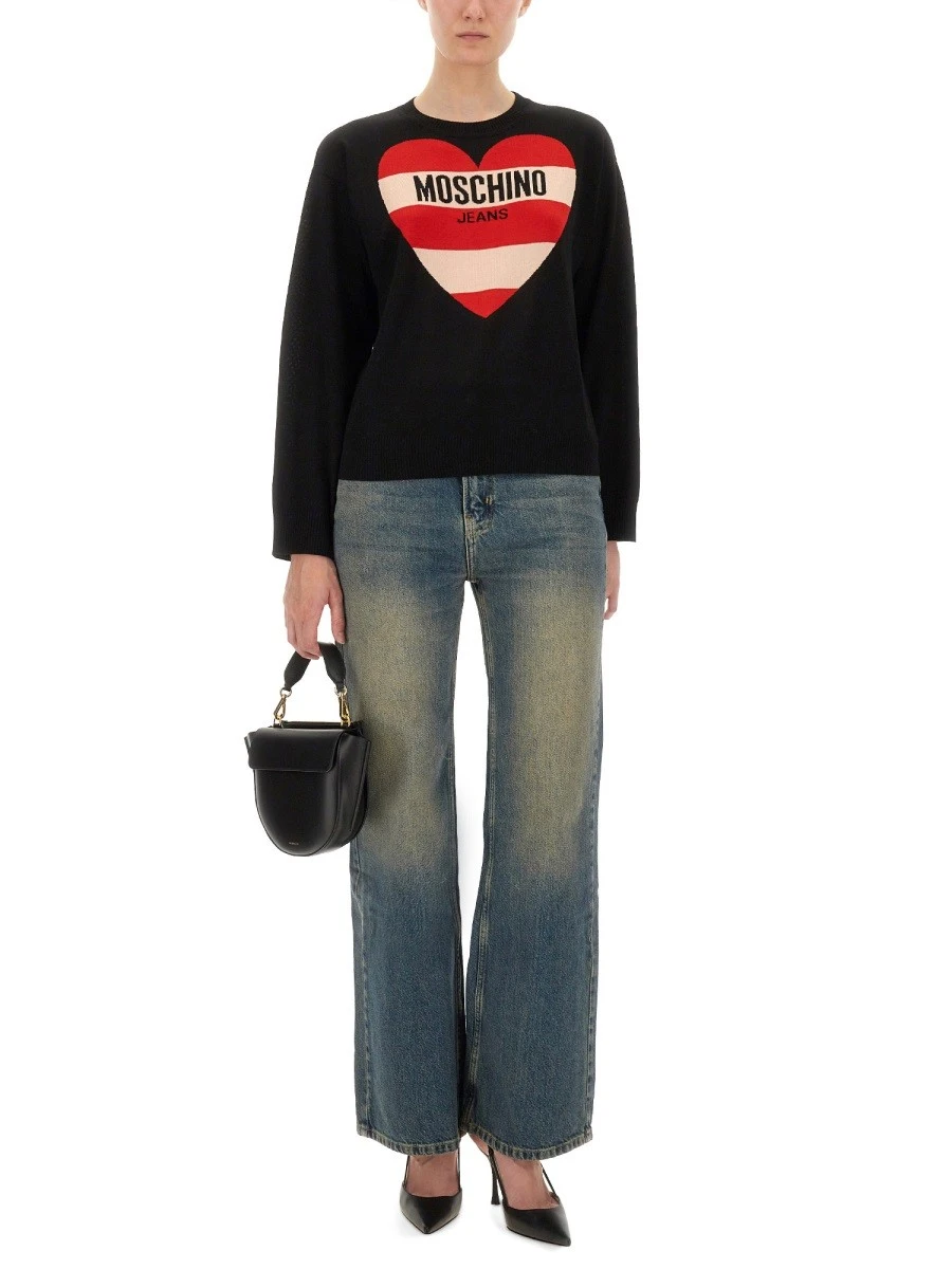 JEANS IN DENIM.webp