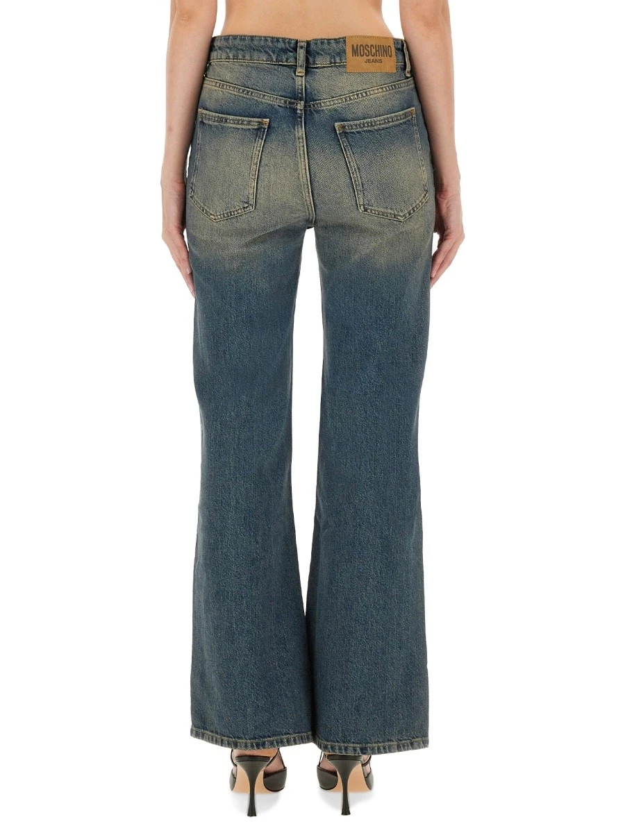 JEANS IN DENIM.webp