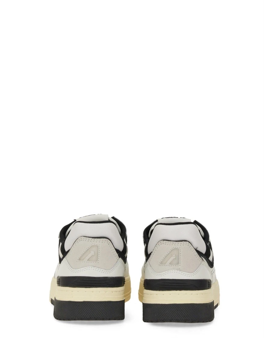 SNEAKER CLC.webp