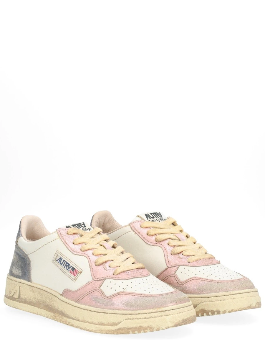"SUPER VINTAGE" SNEAKER.webp