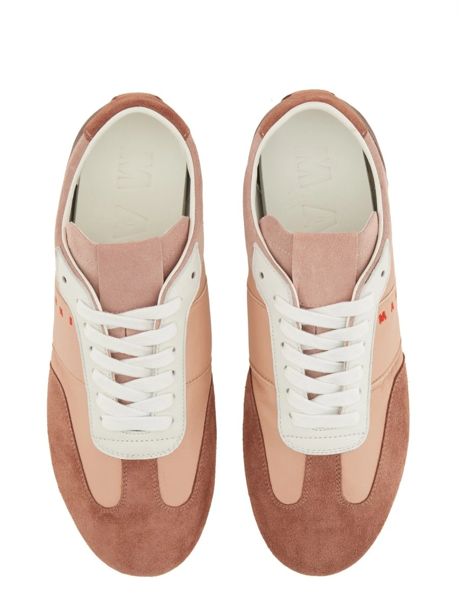 LEATHER SNEAKER.webp
