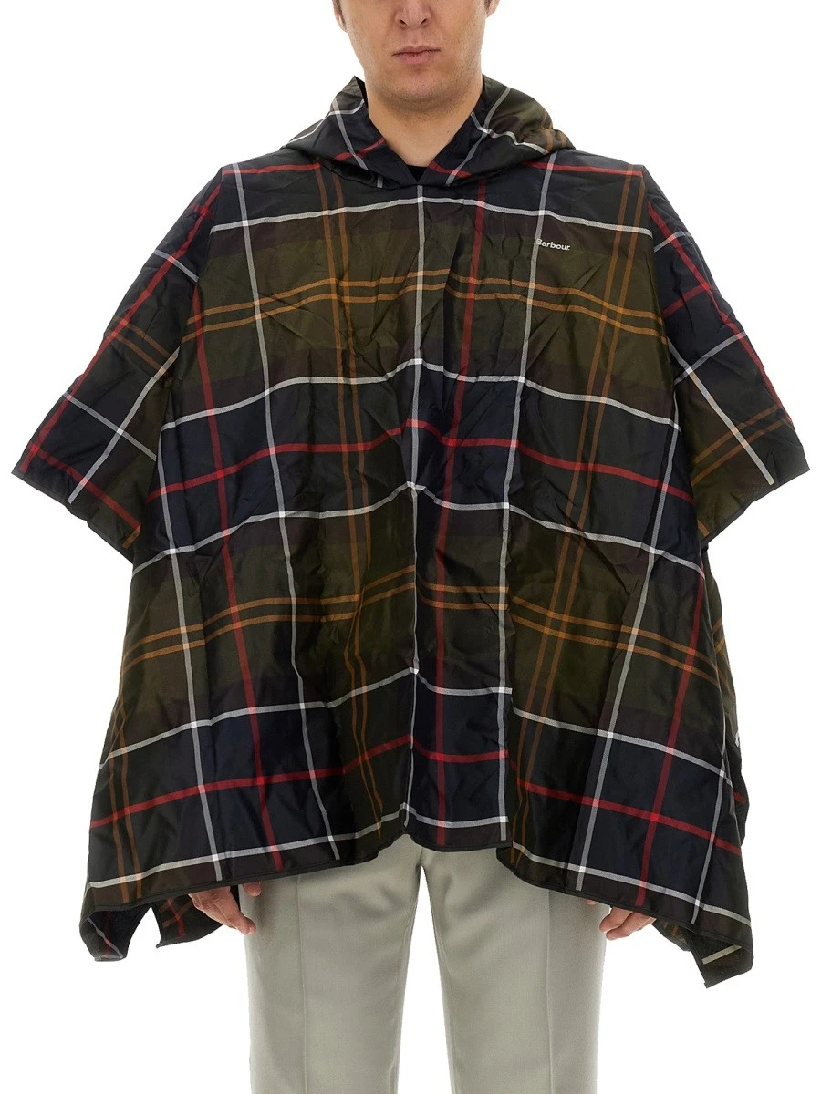 PONCHO WITH TARTAN PATTERN.webp