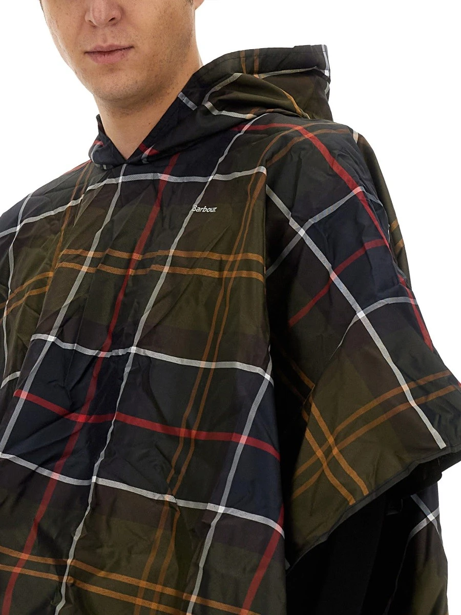 PONCHO WITH TARTAN PATTERN.webp
