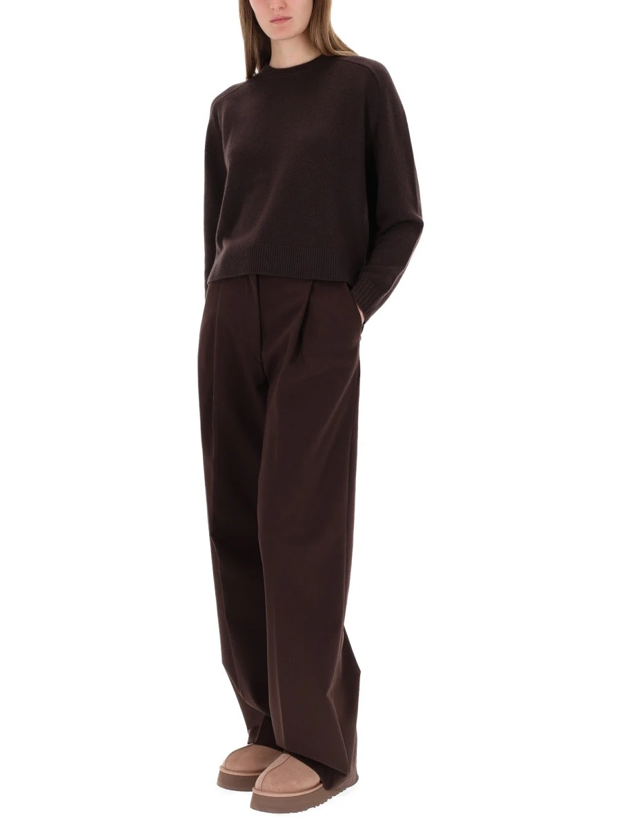 CASHMERE SWEATER.webp