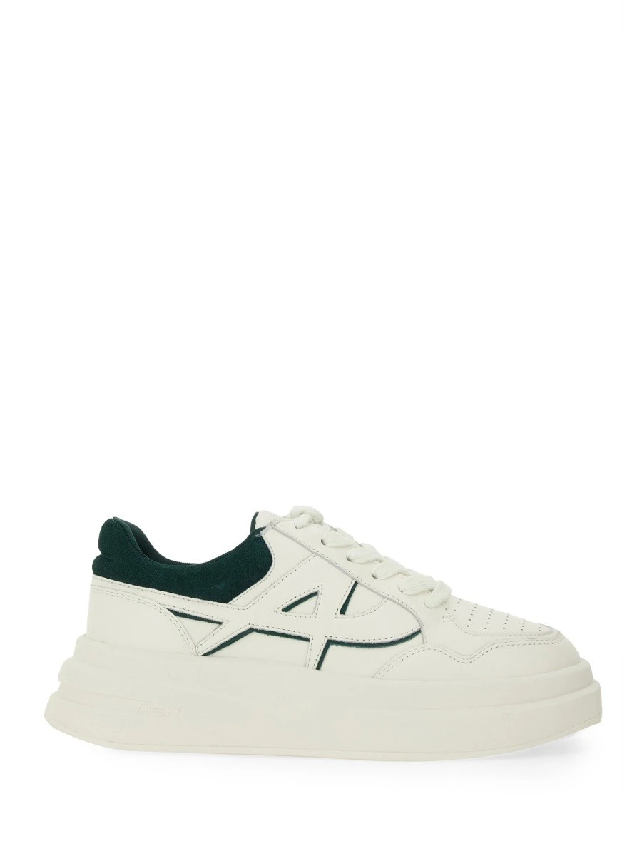 "ICONIC" SNEAKER.webp