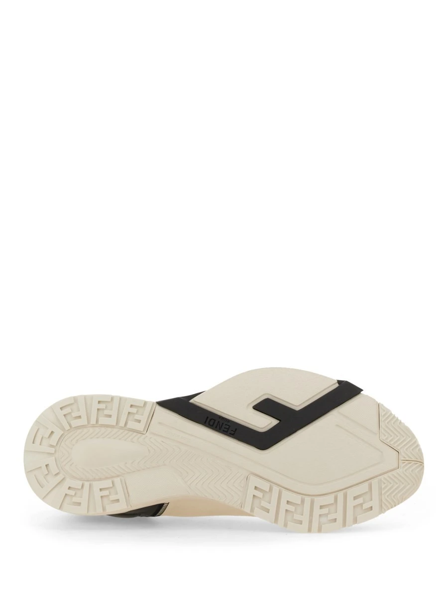 SNEAKER "FLOW".webp