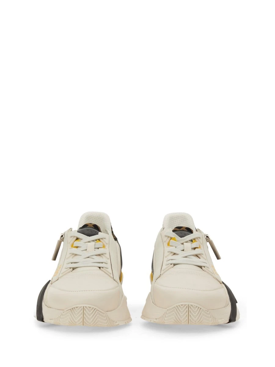 SNEAKER "FLOW".webp