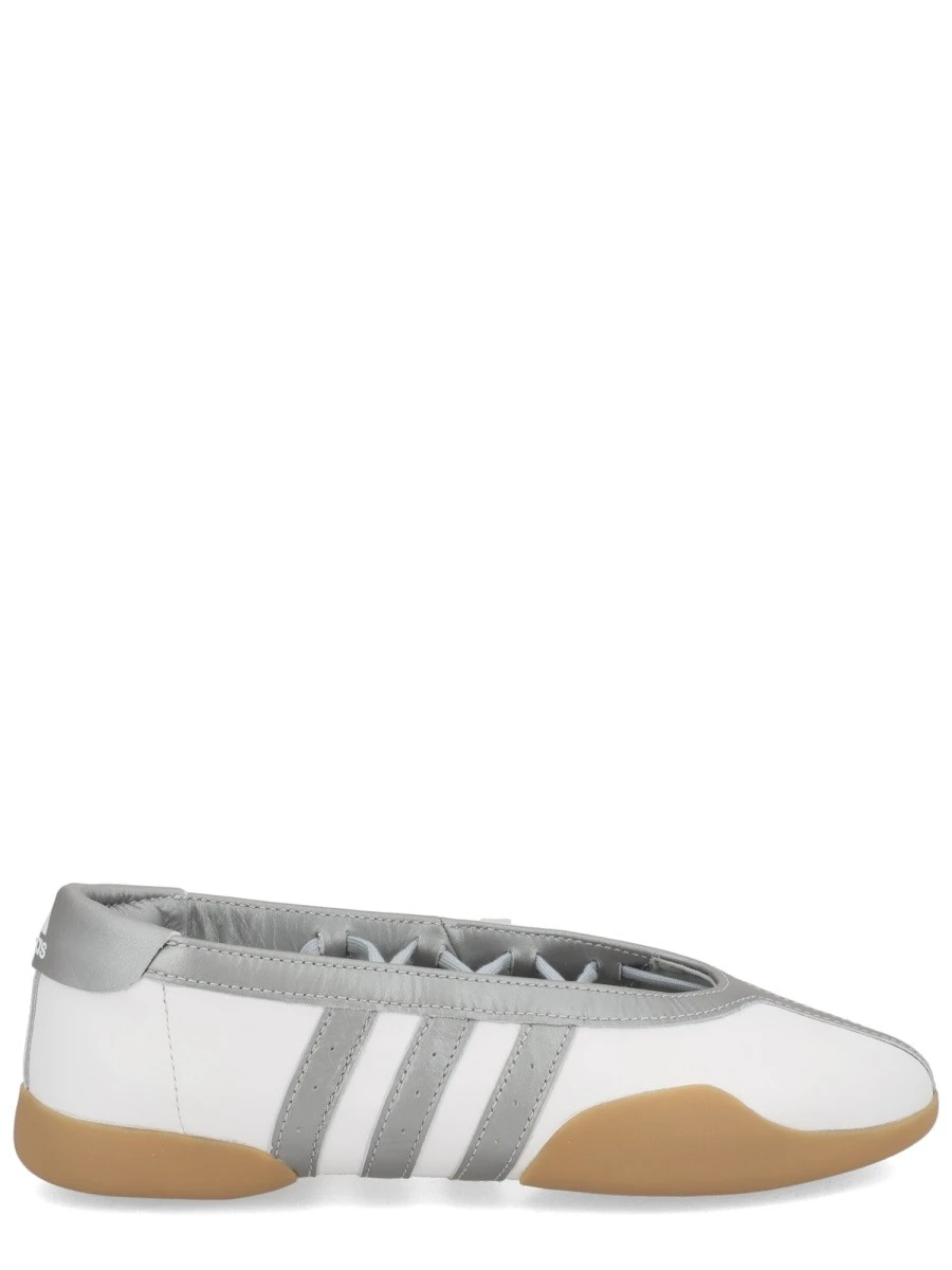 "TAEKWONDO MEI" SNEAKER.webp