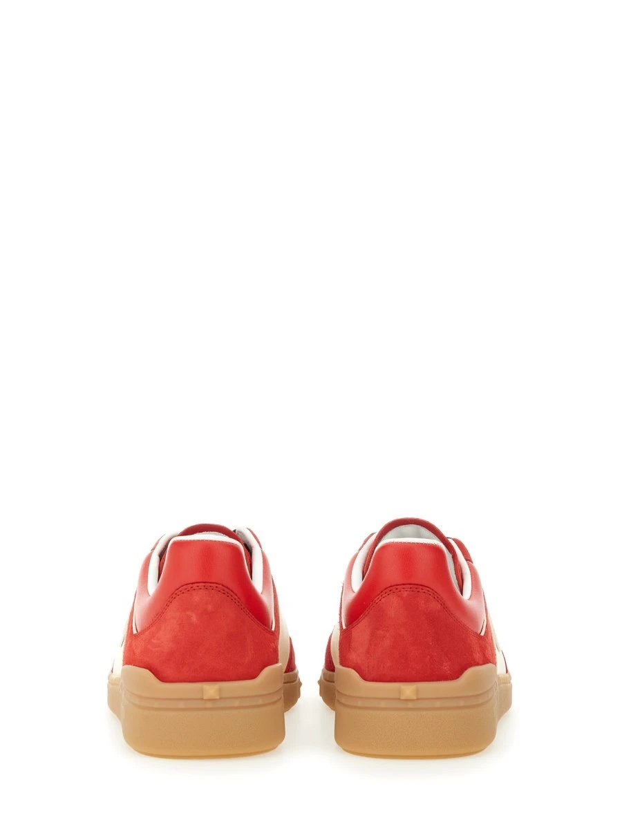 "UPVILLAGE" SNEAKER.webp