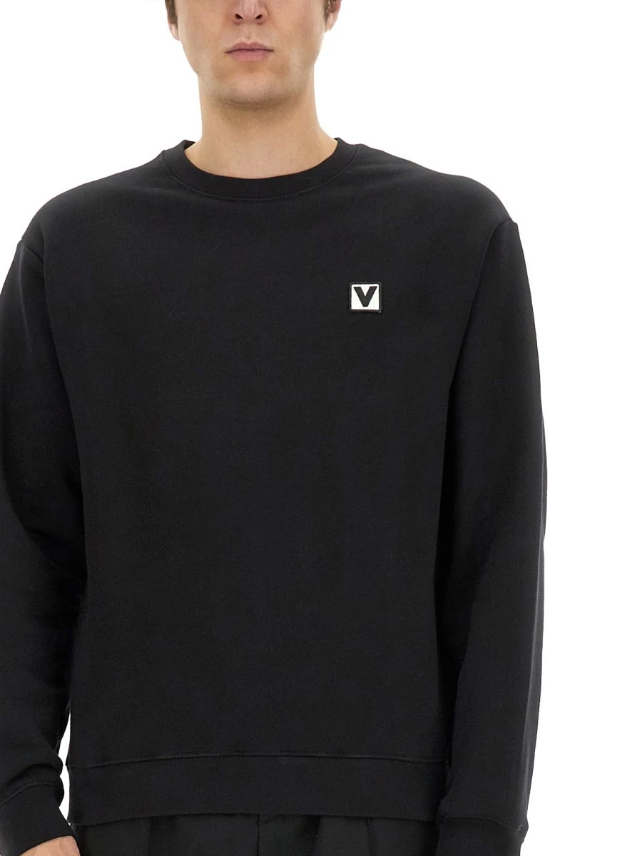 COTTON CREWNECK SWEATSHIRT WITH "CHEZ VALENTINO" PATCH.webp