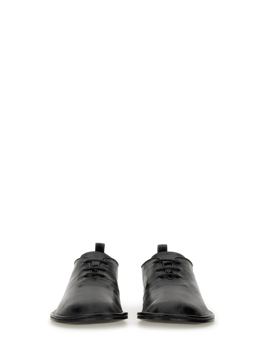 LACE-UP ONE CUT