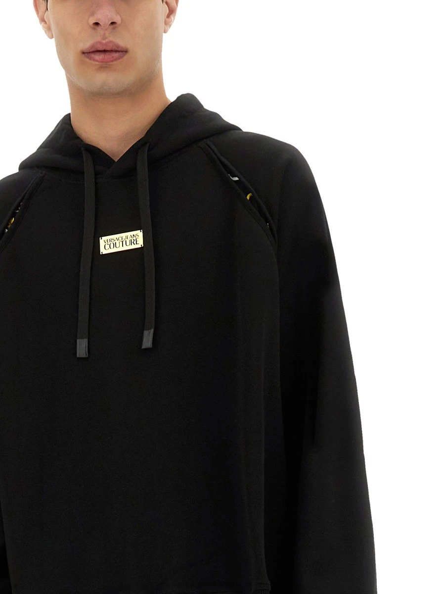 HOODIE.webp