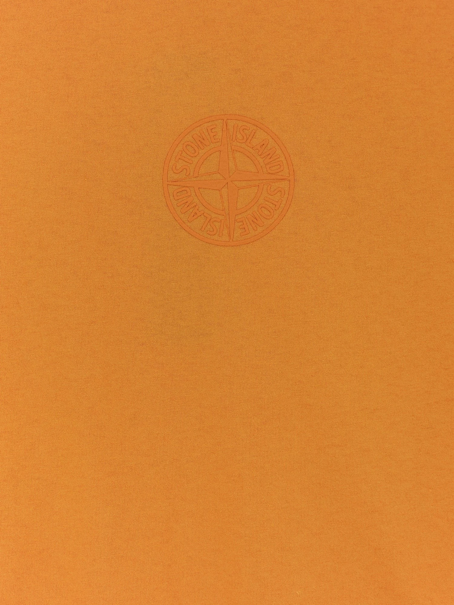 Cotton T-shirt with tone-on-tone logo print on the front.webp