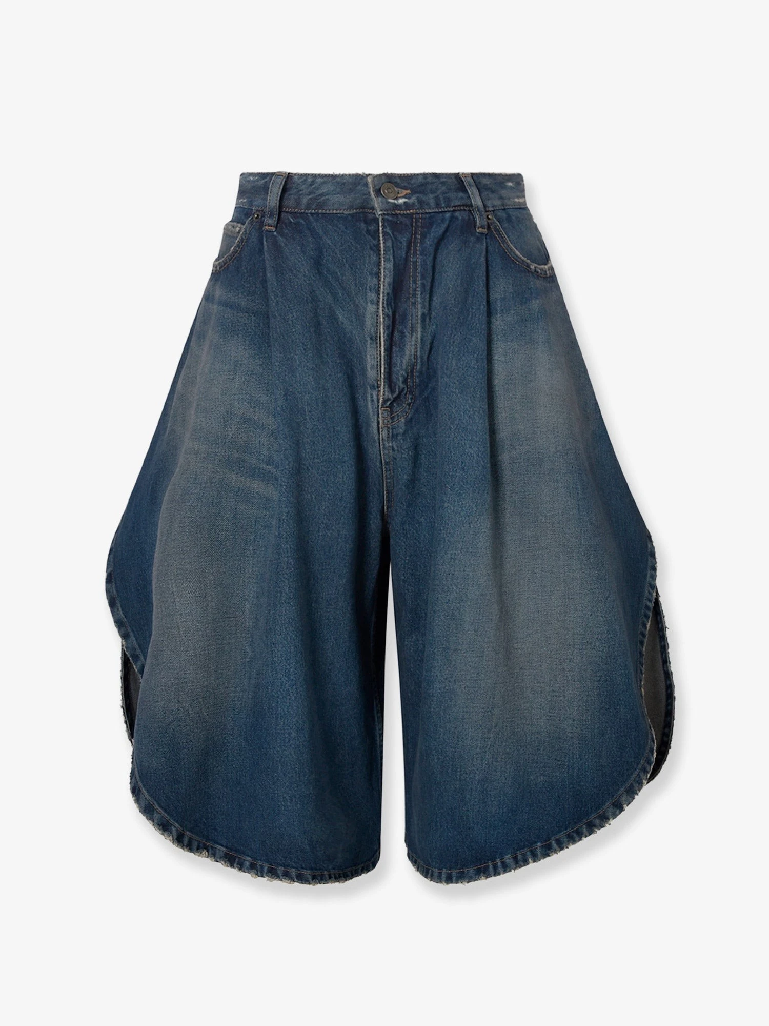 Cotton Bermuda shorts.webp