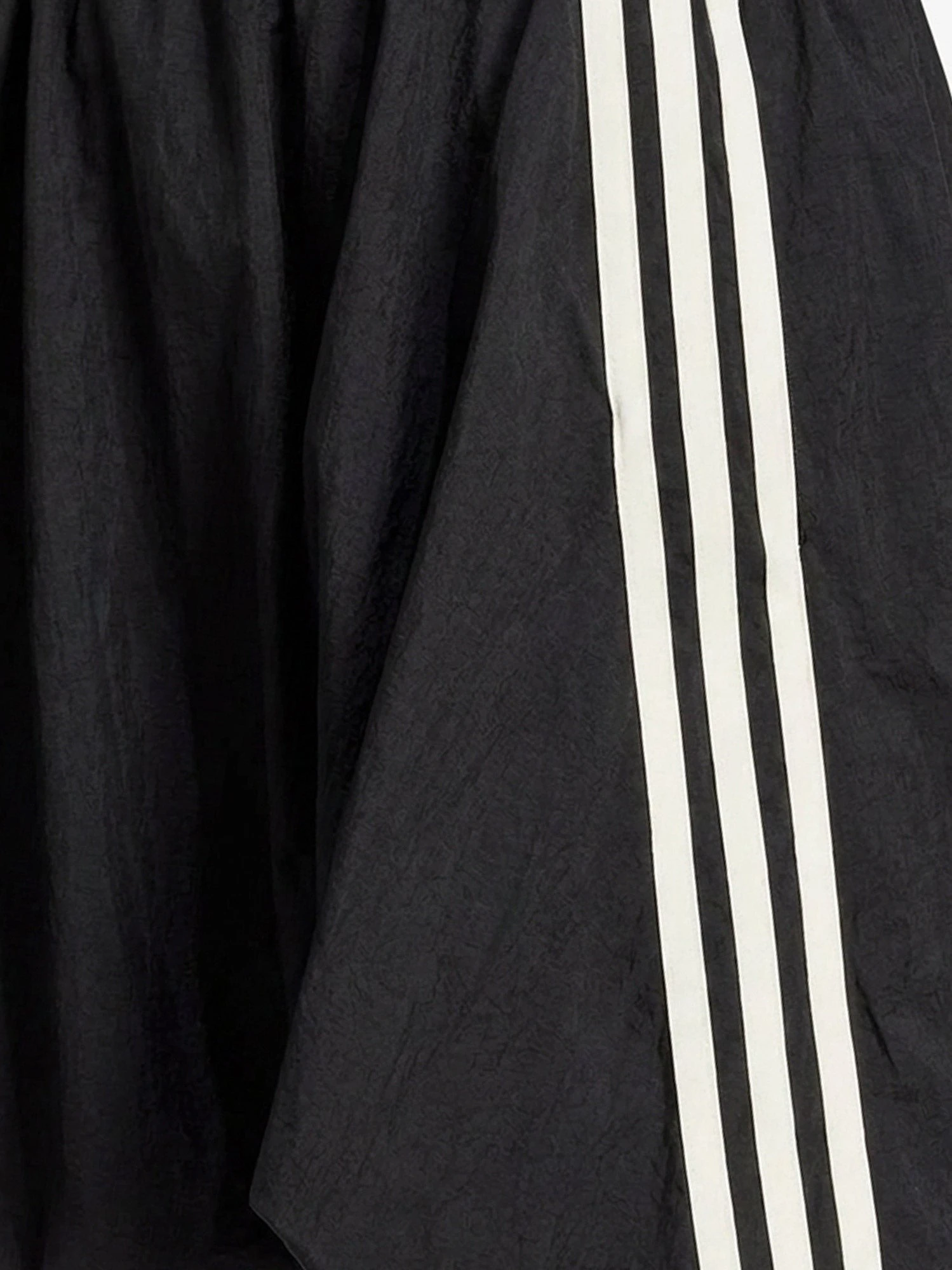 Nylon skirt with ionic logo bands.webp