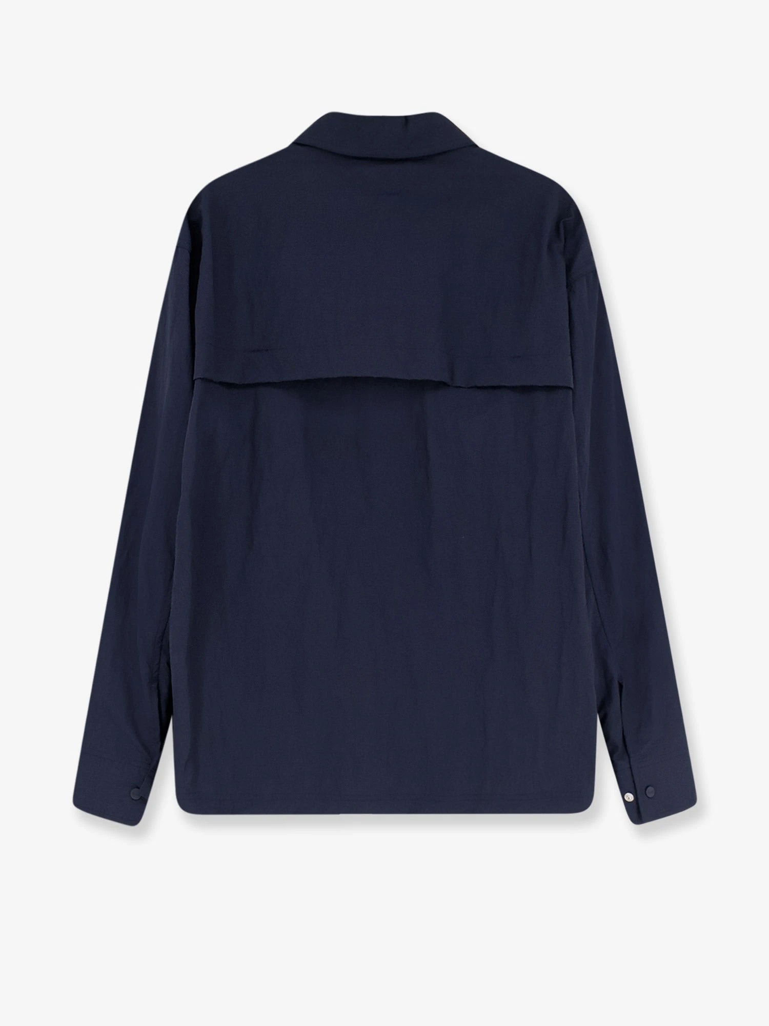 Wrinkled nylon jacket.webp