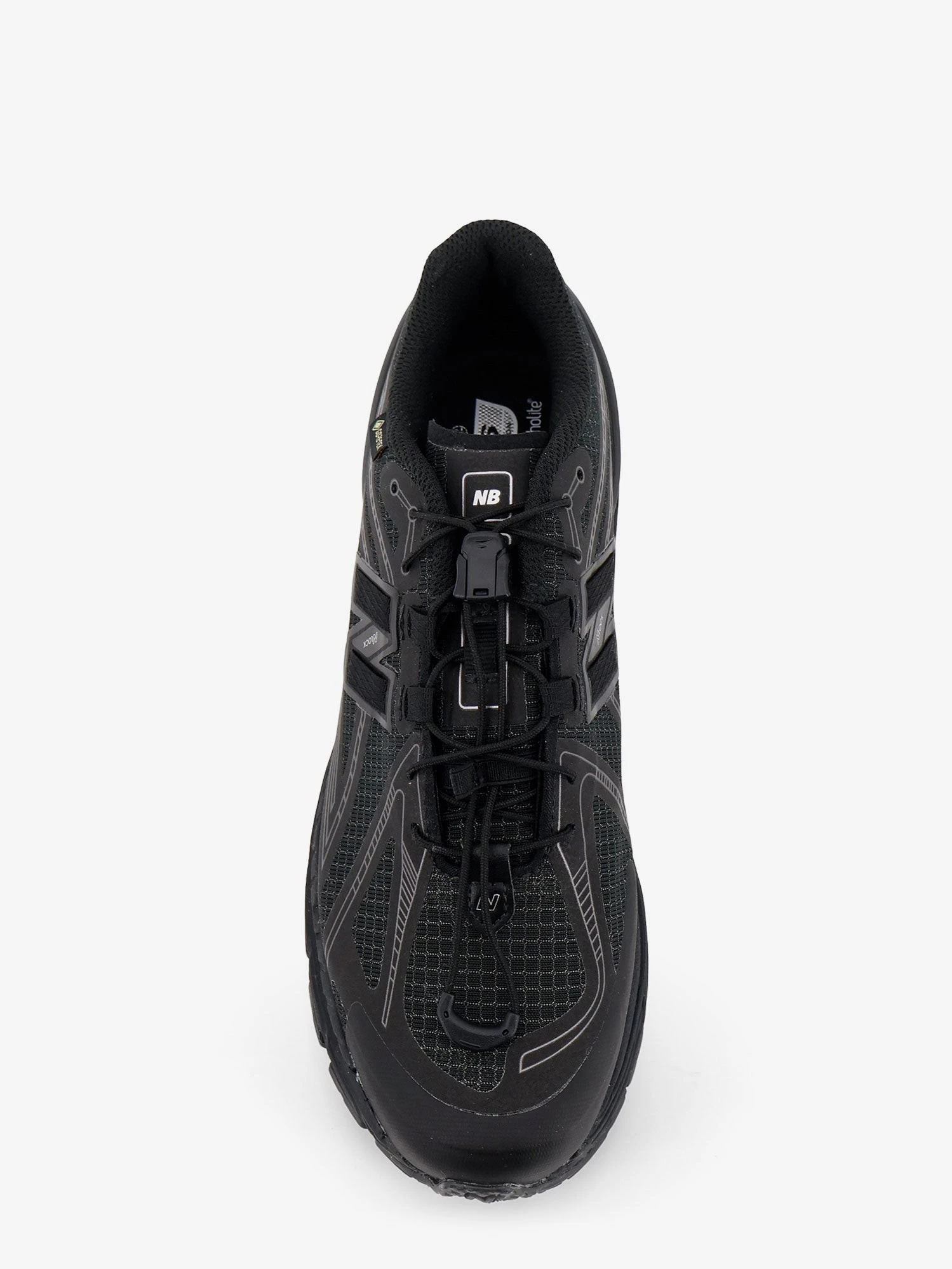 U190631 Gore-tex sneakers with side logo.webp
