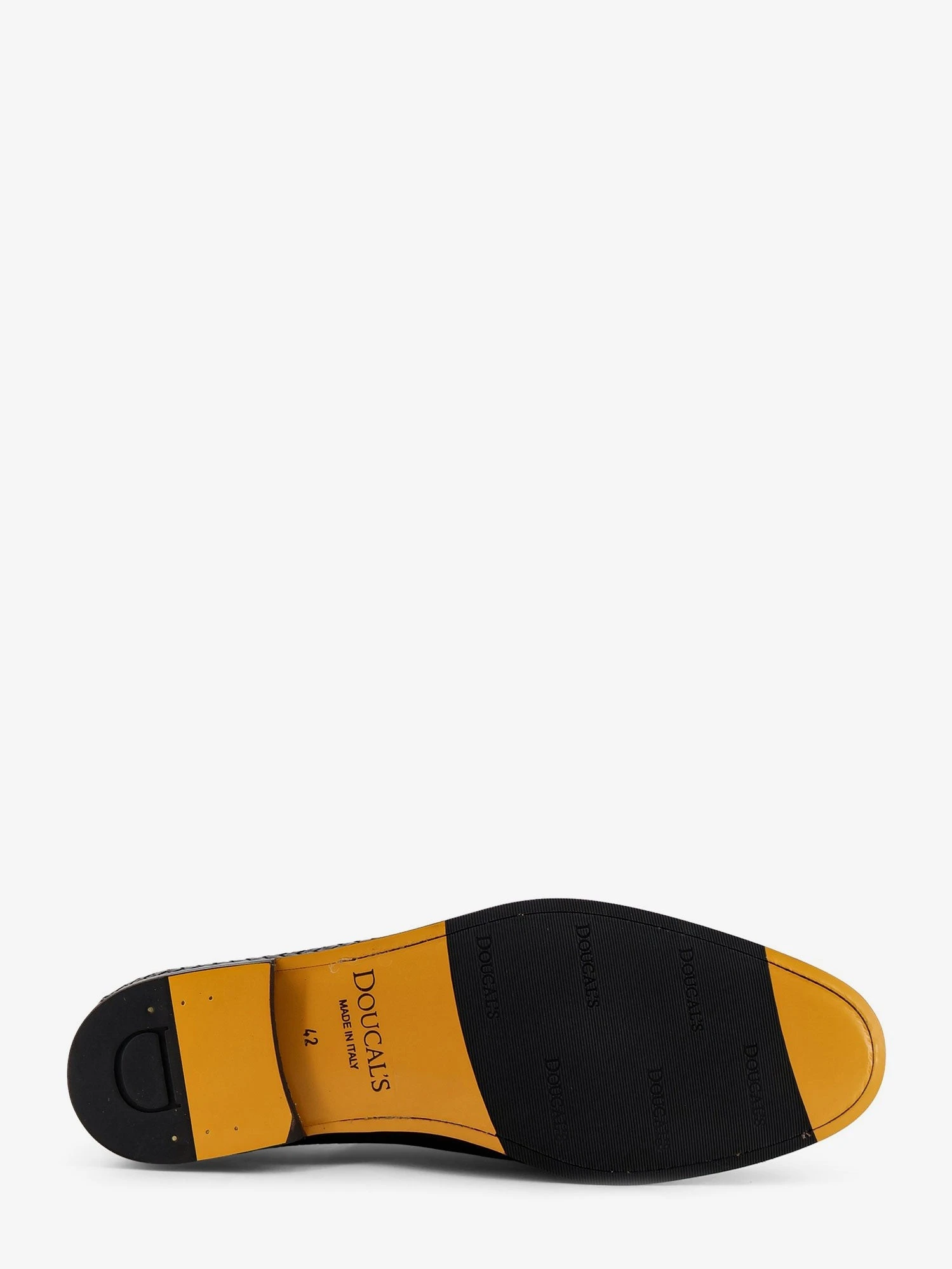 Braidy leather loafers.webp