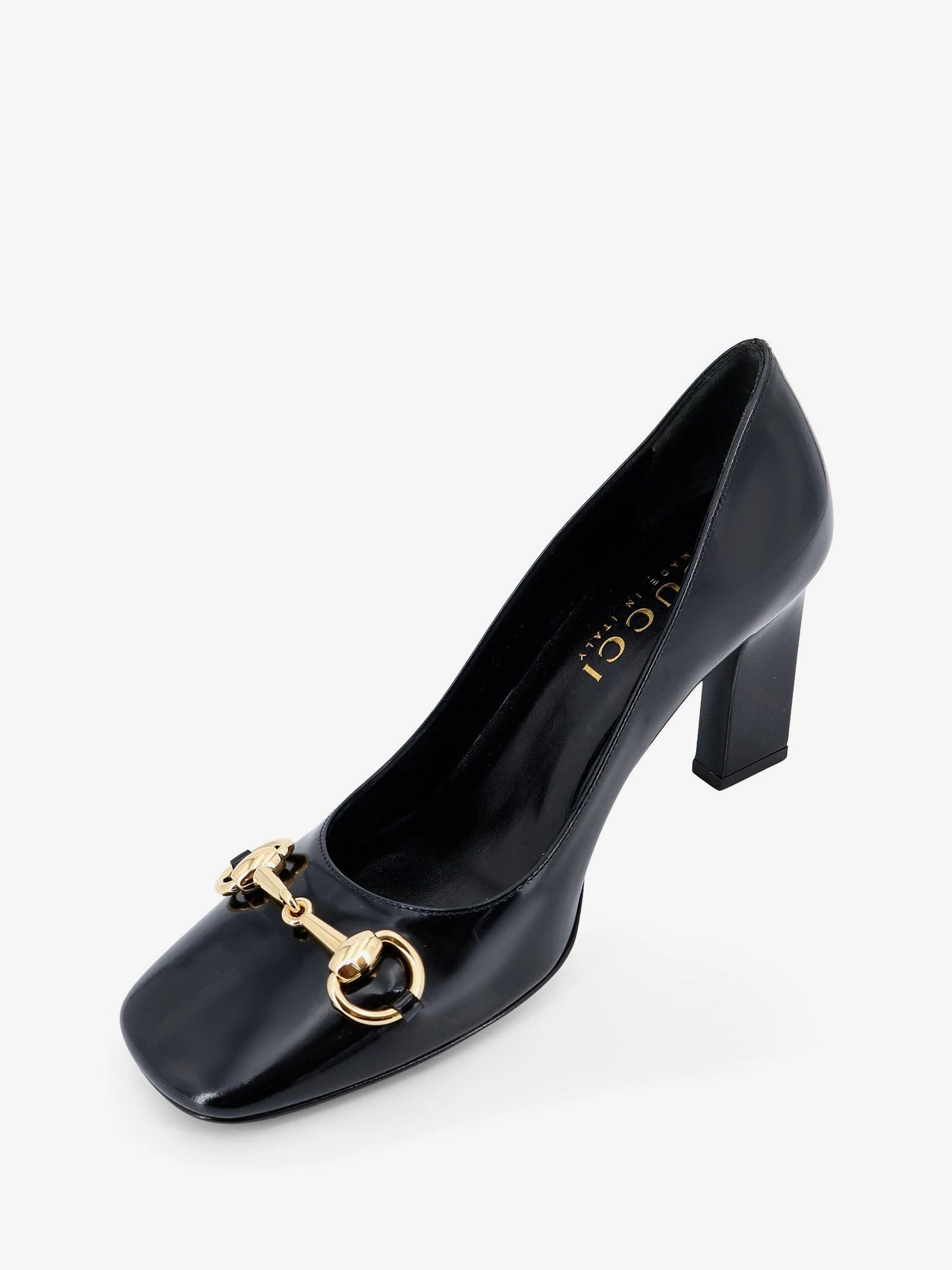 Signora leather décolleté.webp