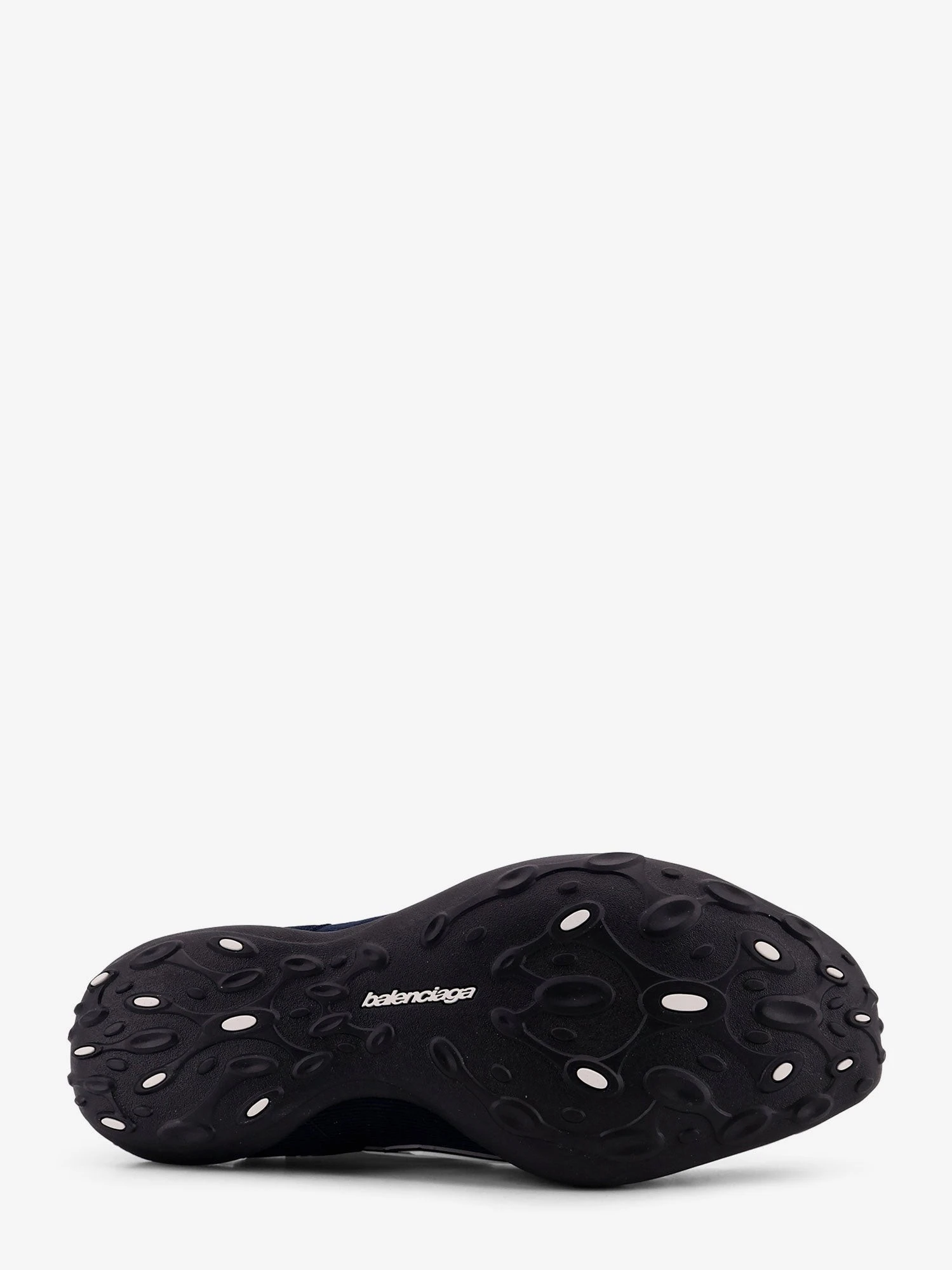 Monday Ultra sneakers with velvet inserts.webp