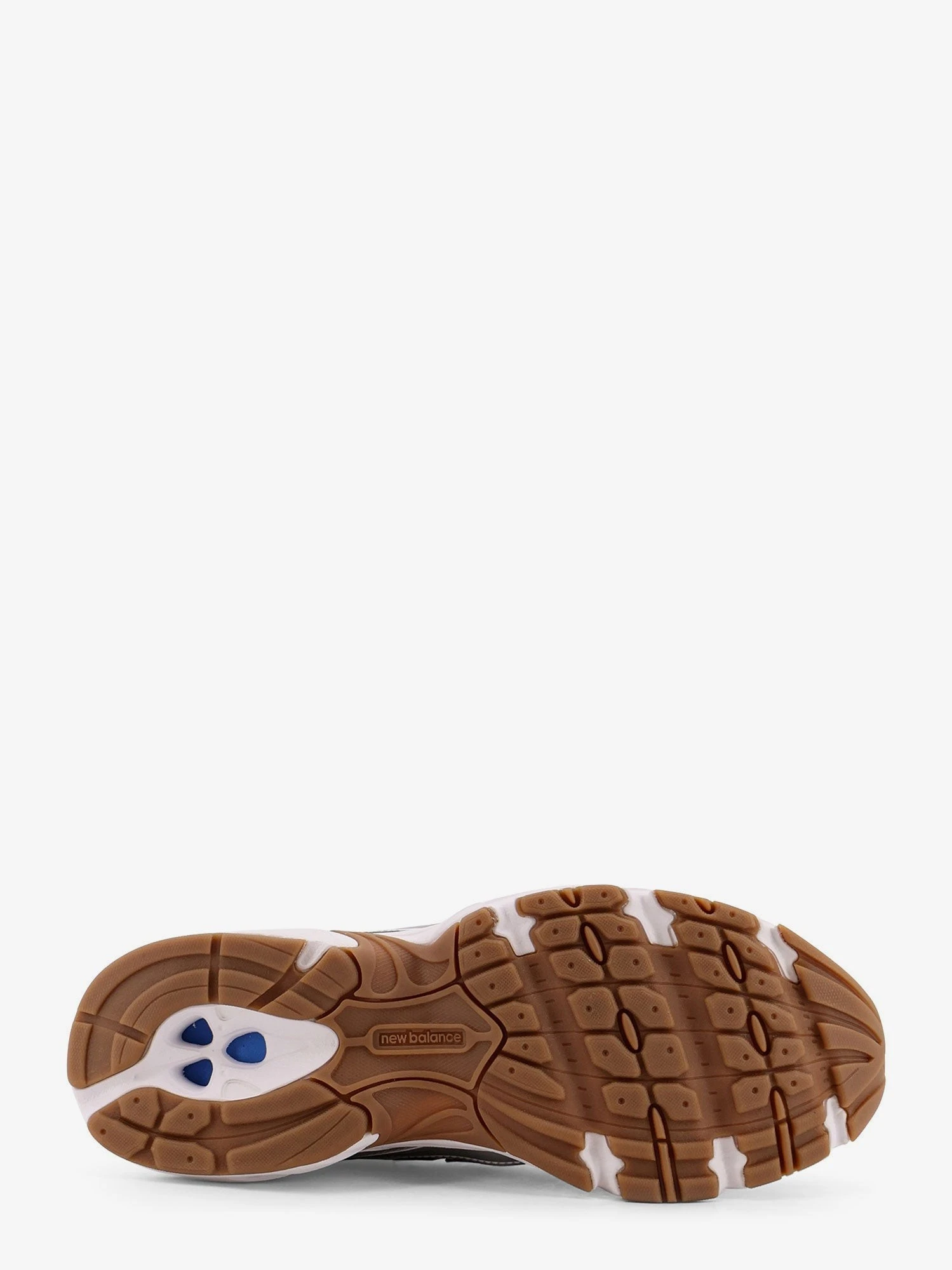 740 low-top mesh sneakers.webp