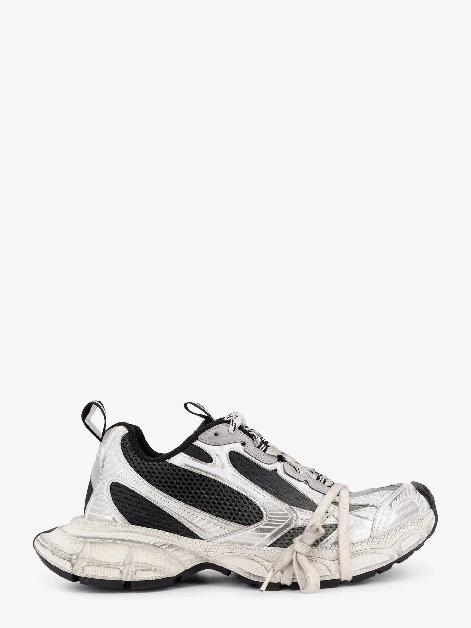 Mesh and nylon sneakers 3XL.webp