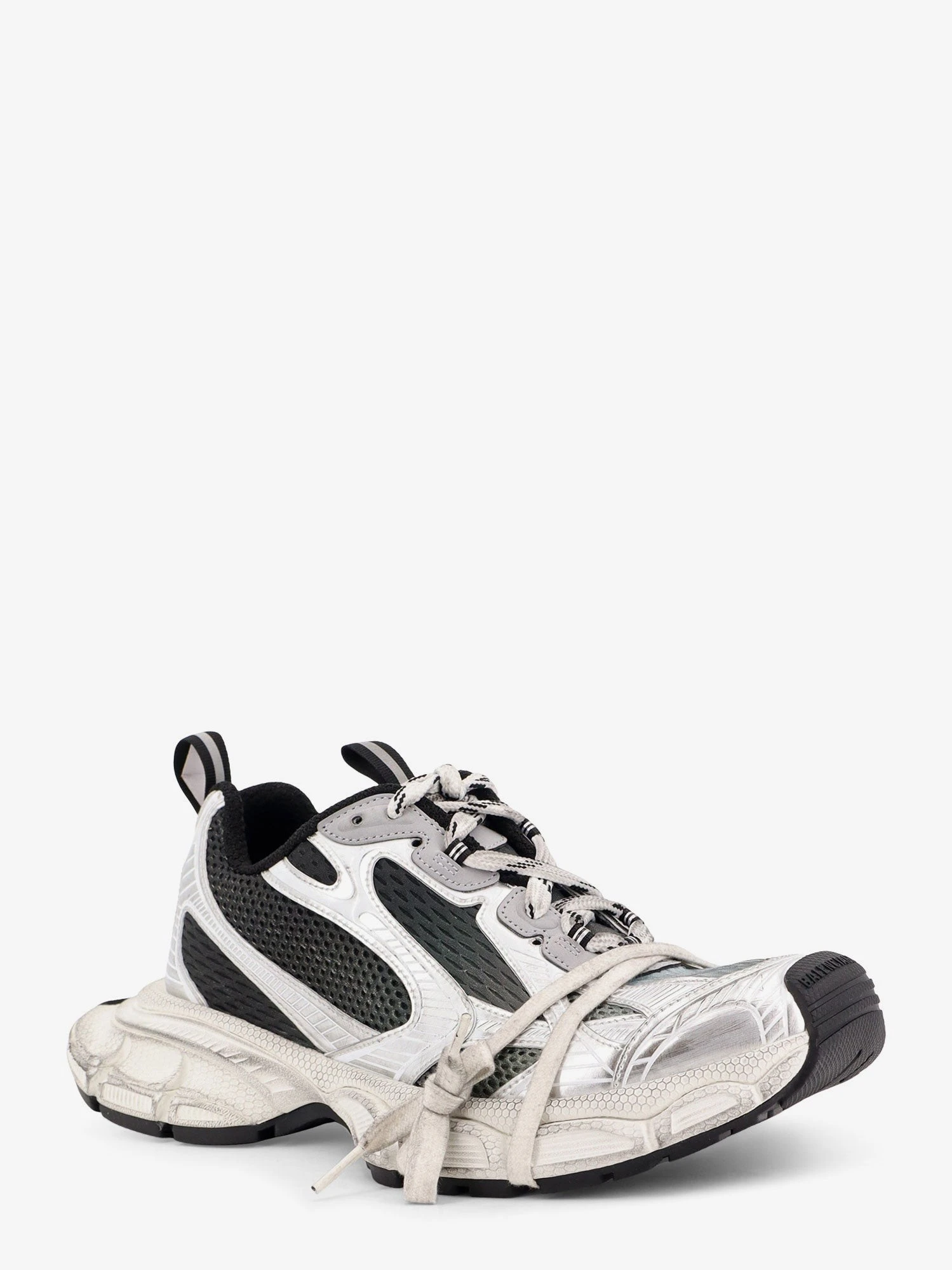 Mesh and nylon sneakers 3XL.webp
