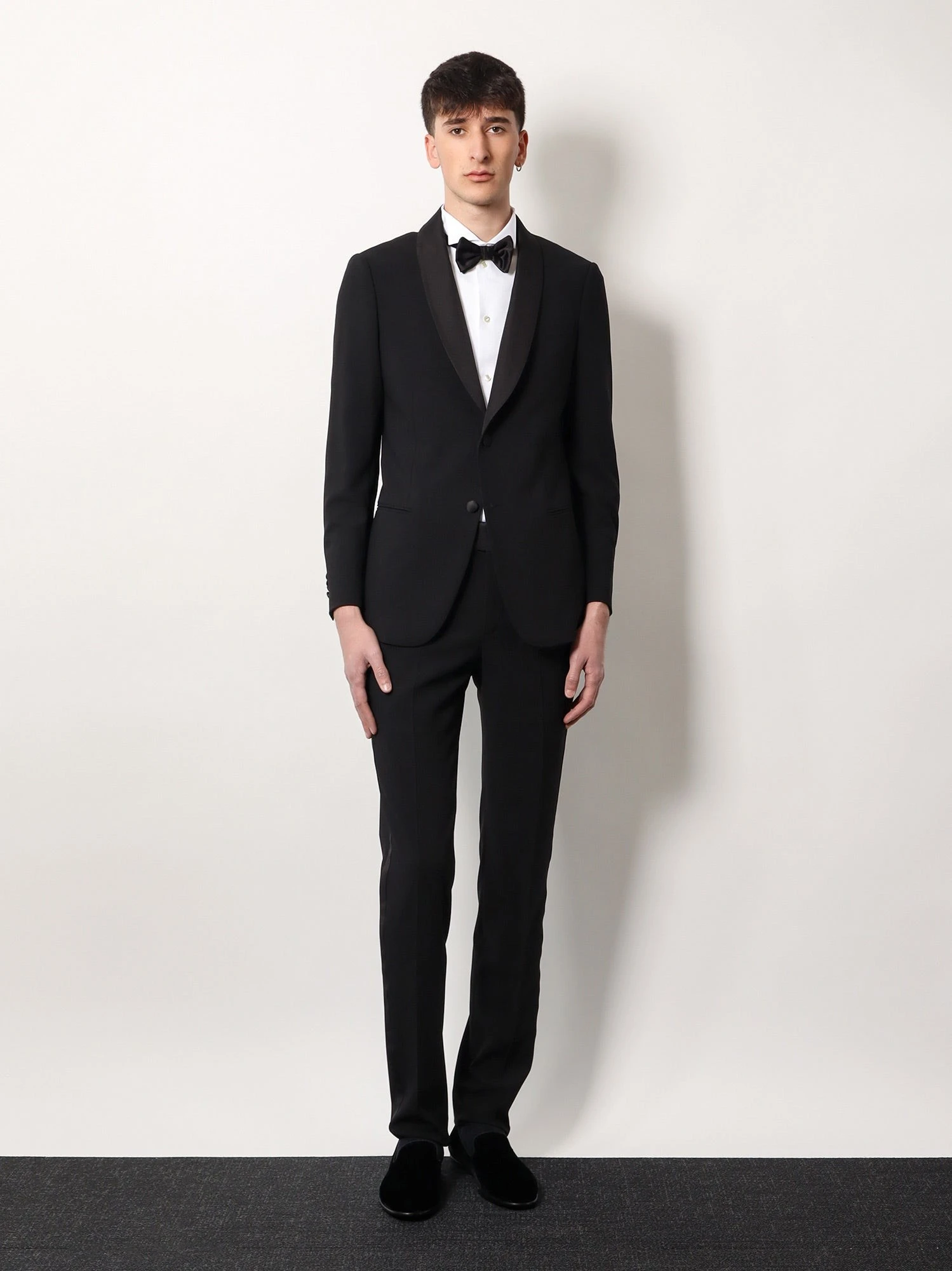Soho virgin wool tuxedo.webp