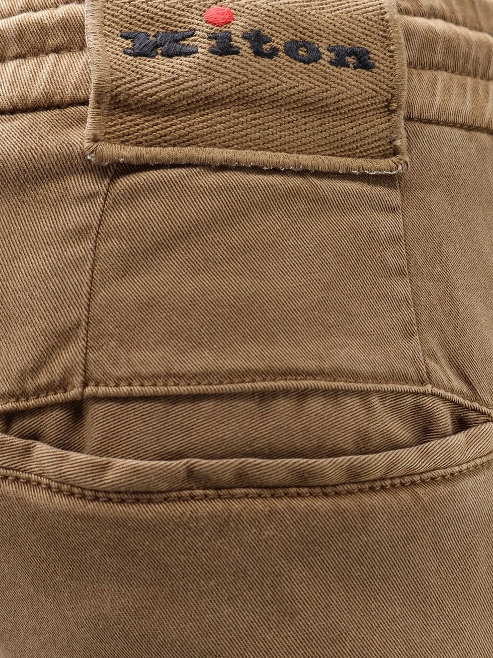 Lyocell trouser with drawstring at waist.webp