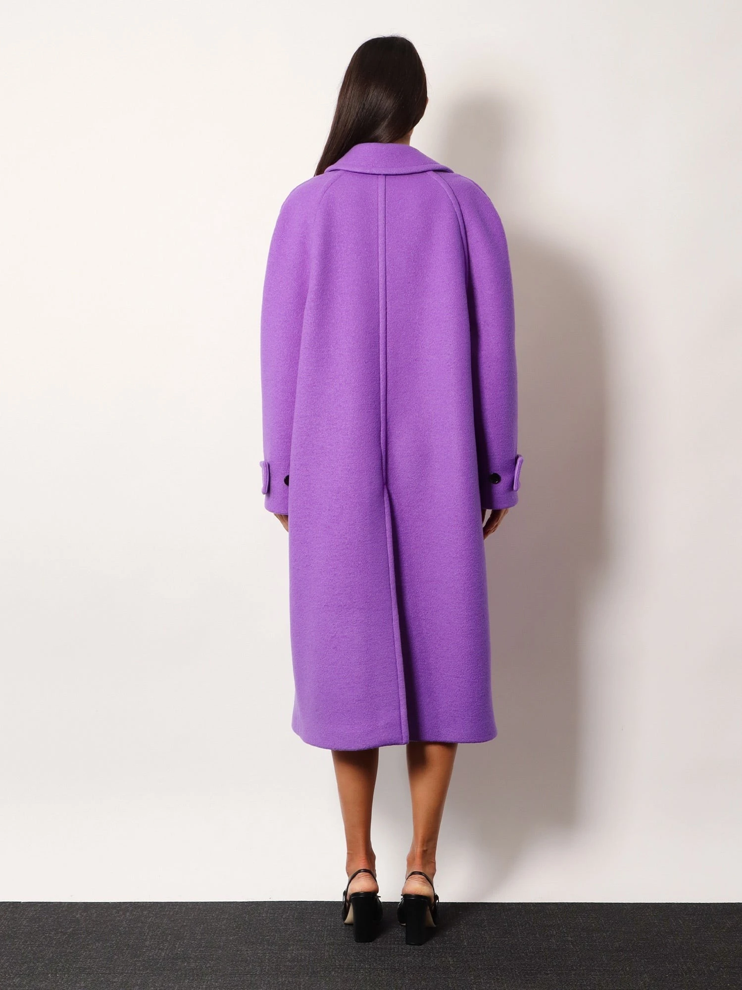 Compact cashmere wool coat.webp