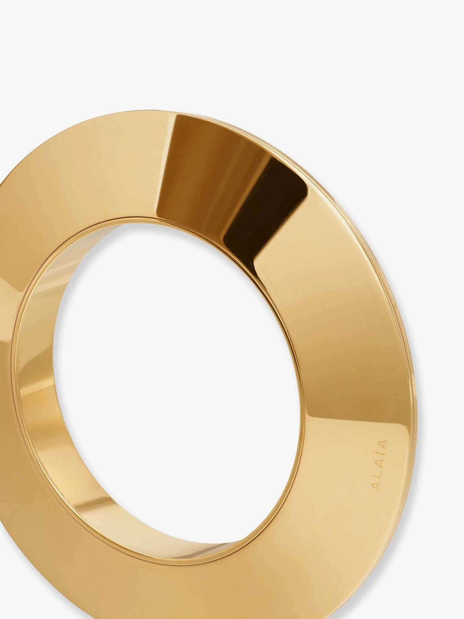 Blade Bangle M bracelet with Logo detail.webp