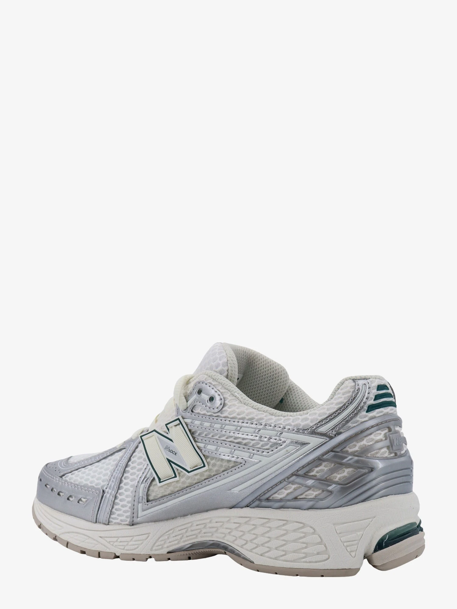1906R mesh sneakers.webp