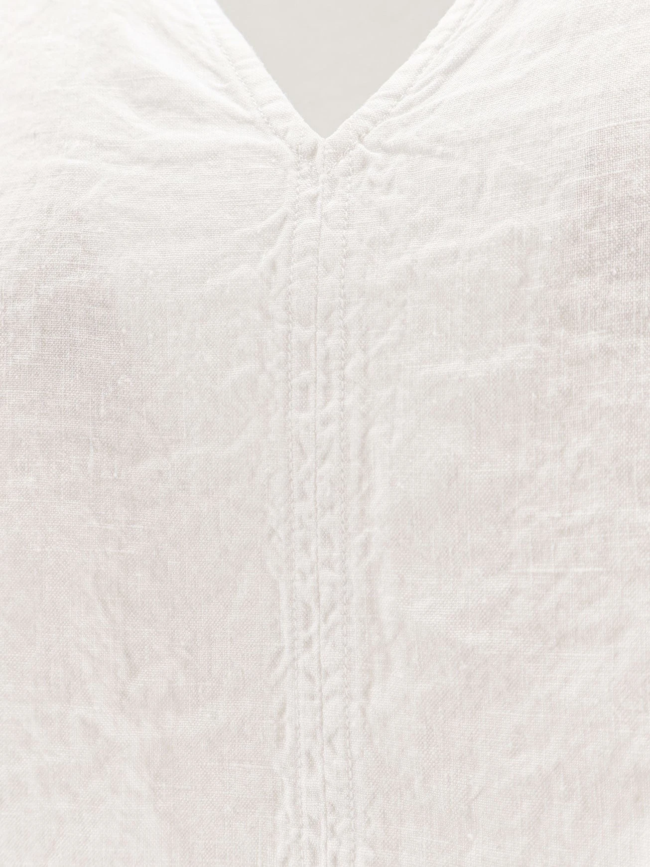 "Vissuto" oversize linen top.webp