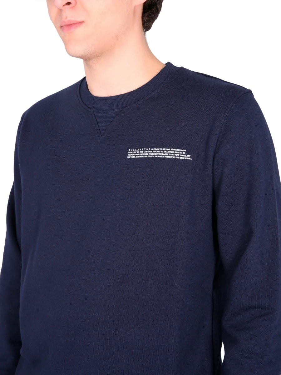 CREWNECK SWEATSHIRT.webp