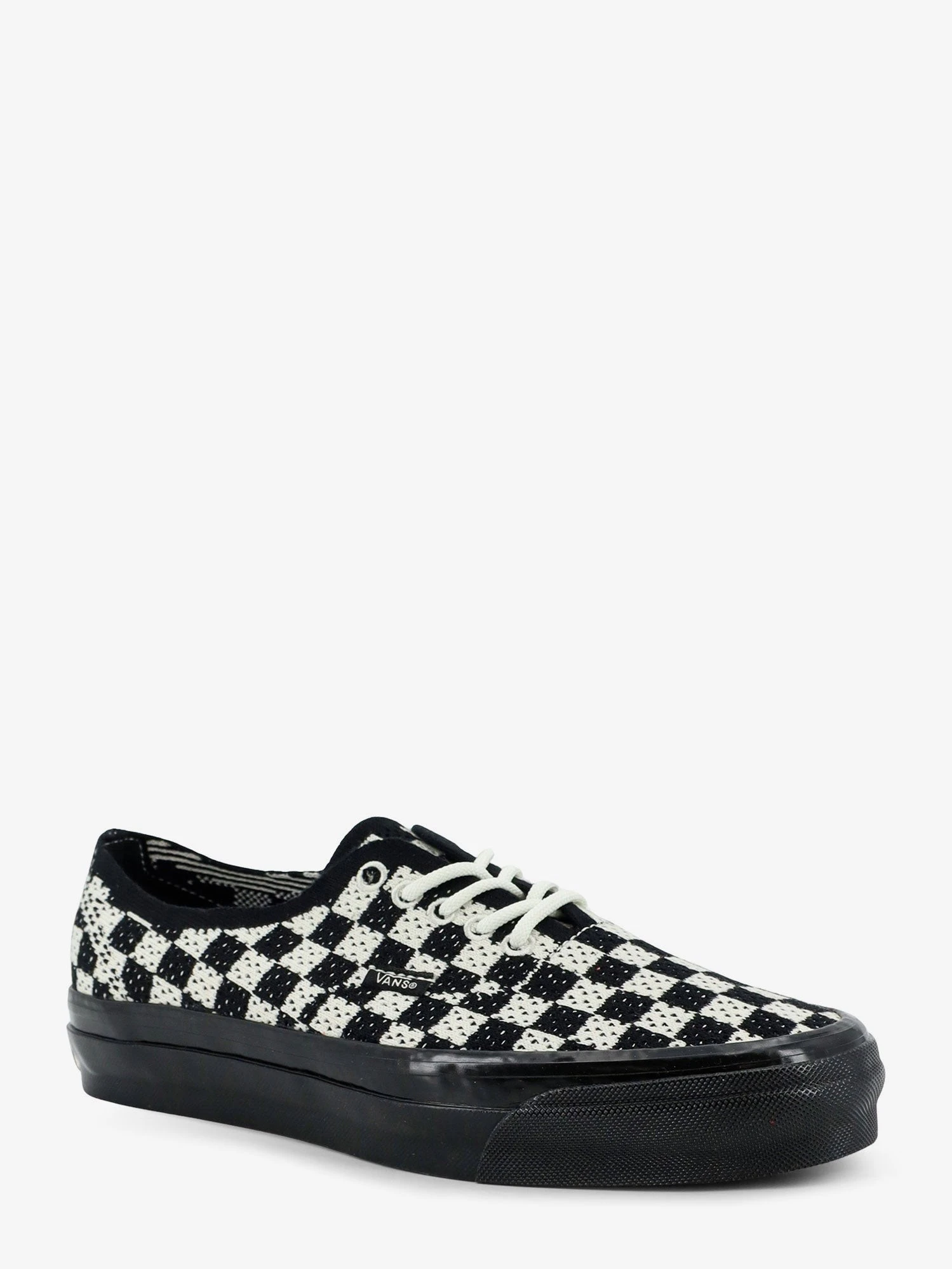 LX Authentic 44 fabric sneakers with a checkerboard pattern.webp
