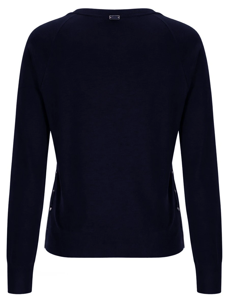 MAGLIA CON BOTTONI LATERALI.webp